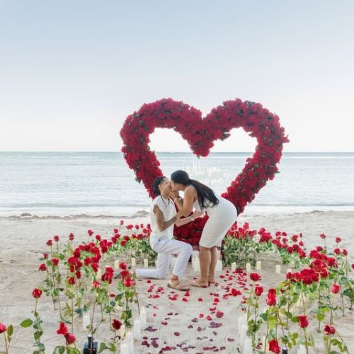 punta-cana-lesbian-engagement-10