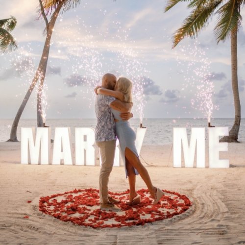 marry-me-sign-marriage-proposal-06