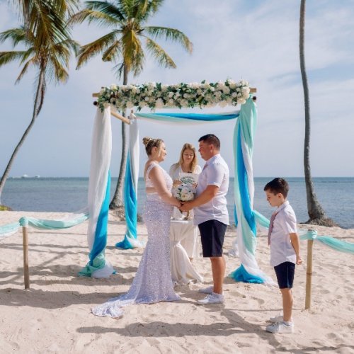 renew-vows-ceremony-punta-cana-11