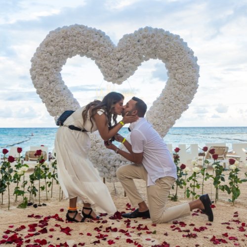 white-heart-marriage-proposal-punta-cana-23